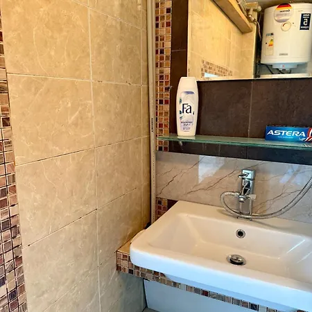 Art Lux 1 * Burgas City